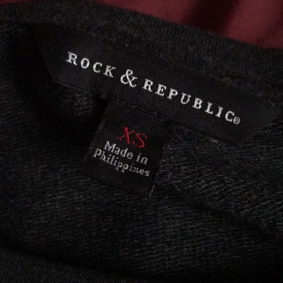 Rock and republic top - Picture 2 of 2